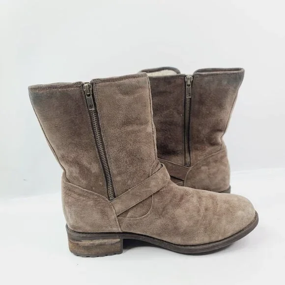 UGG Women's Tan Chaney Sheepskin Fur Dual Strap Winter Ankle Moto Boot Size 9.5 - Picture 3 of 7